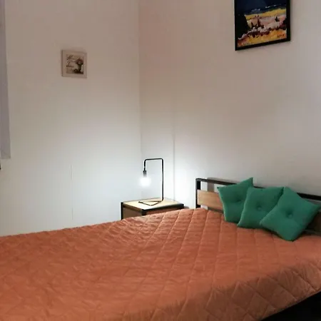 La Coquille Apartment *